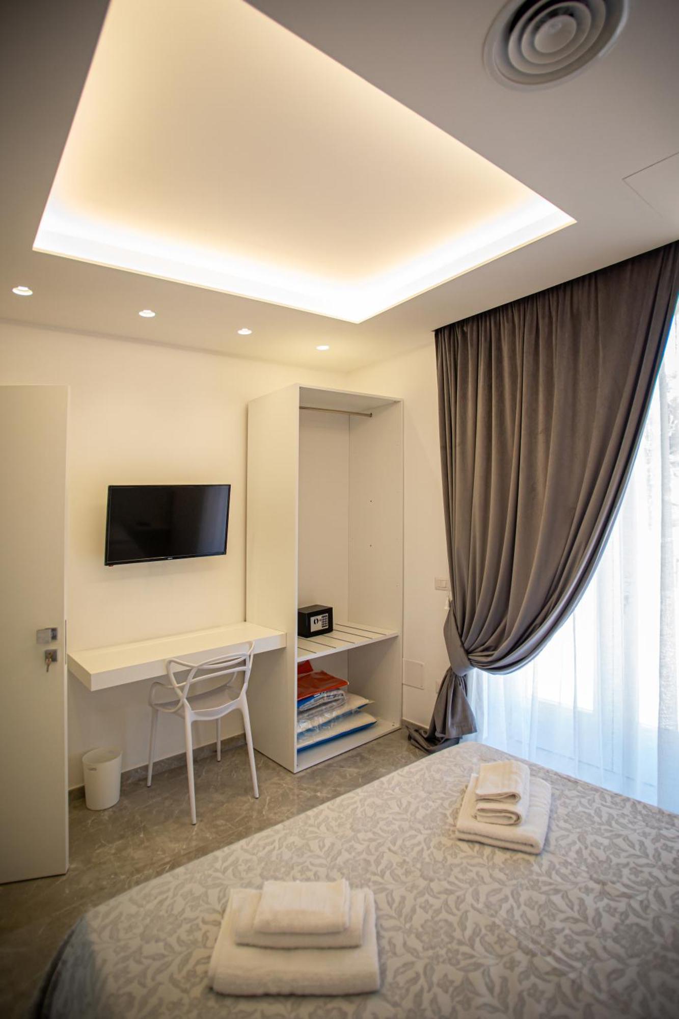 Forever Luxury Rooms Castellammare di Stabia Εξωτερικό φωτογραφία