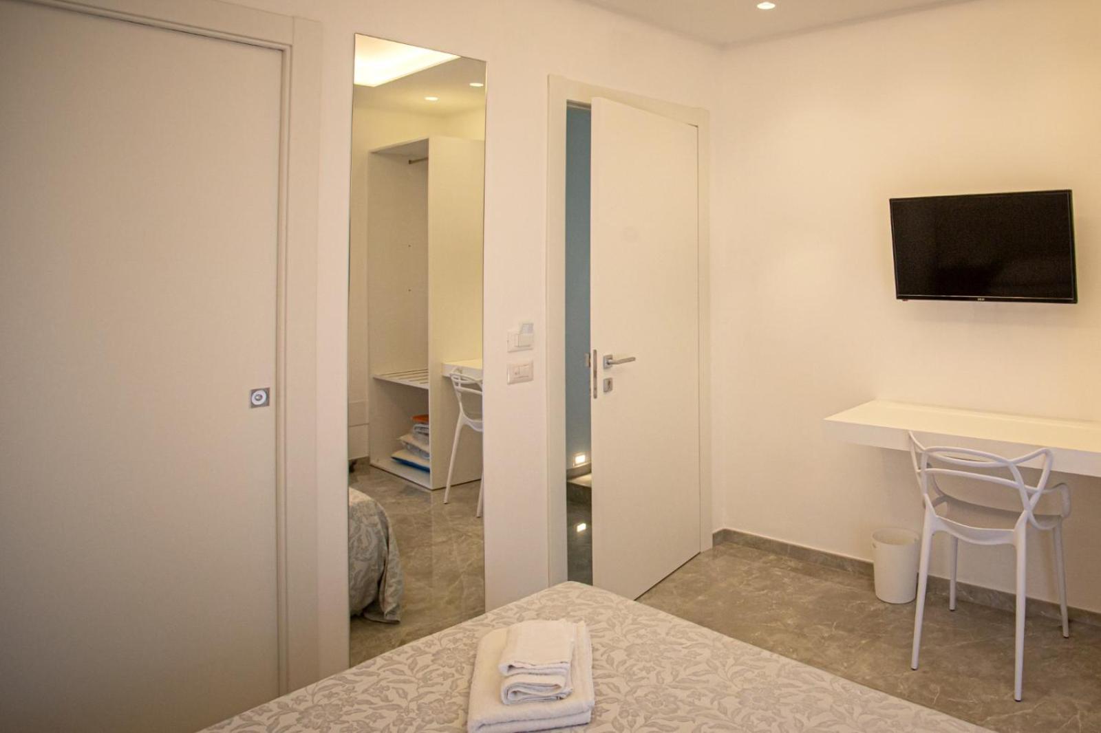 Forever Luxury Rooms Castellammare di Stabia Εξωτερικό φωτογραφία