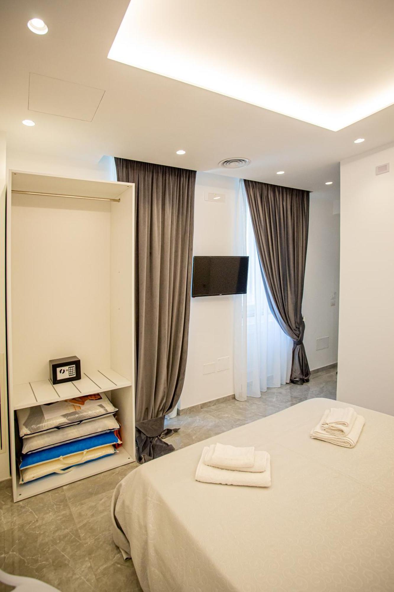 Forever Luxury Rooms Castellammare di Stabia Εξωτερικό φωτογραφία