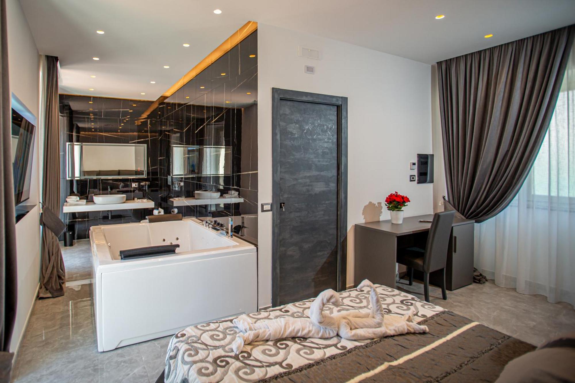 Forever Luxury Rooms Castellammare di Stabia Εξωτερικό φωτογραφία