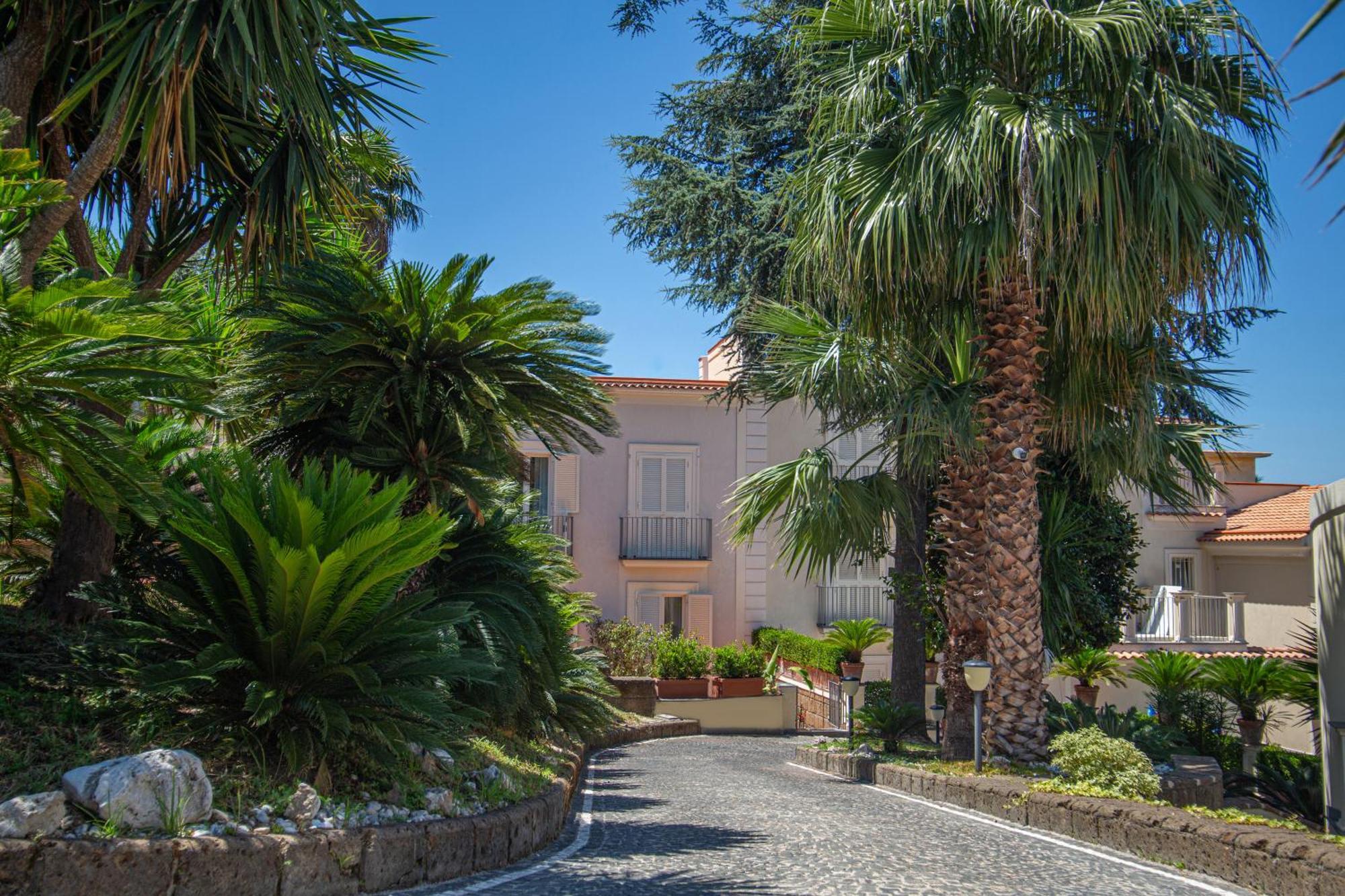 Forever Luxury Rooms Castellammare di Stabia Εξωτερικό φωτογραφία