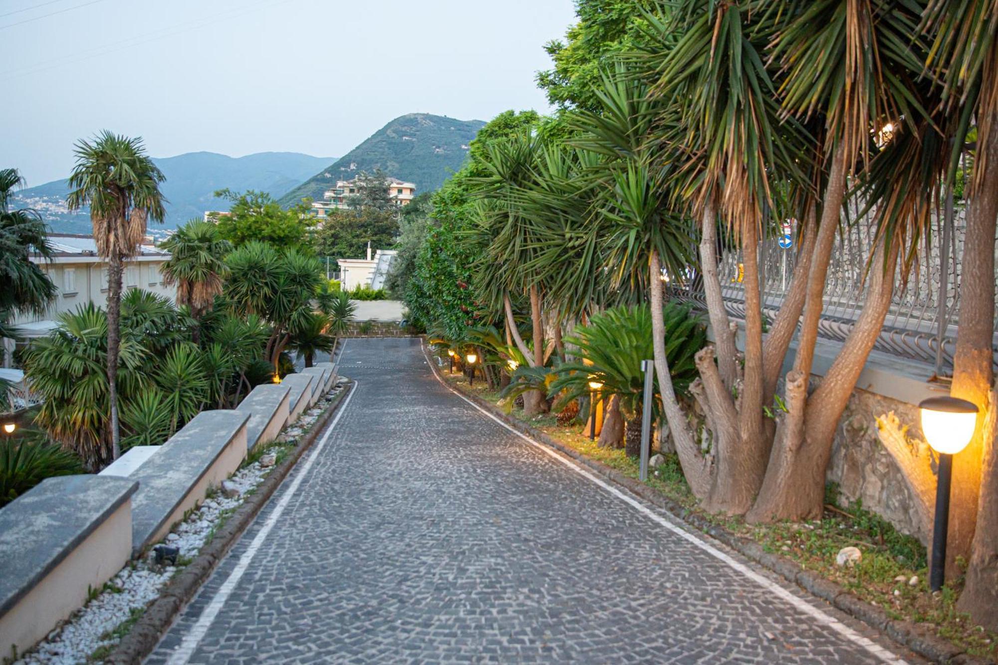 Forever Luxury Rooms Castellammare di Stabia Εξωτερικό φωτογραφία